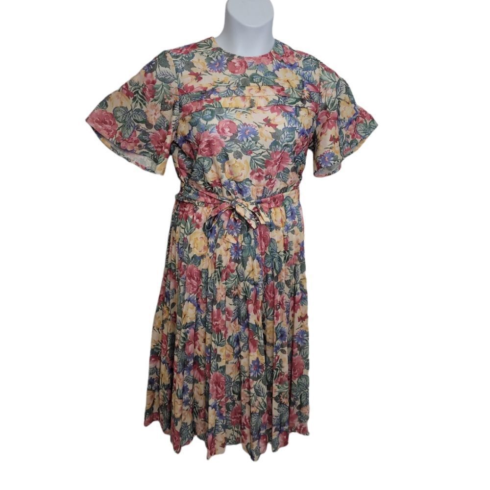 VINTAGE 80s cottagecore floral short sleeve tie waist pleated ‎ dress M